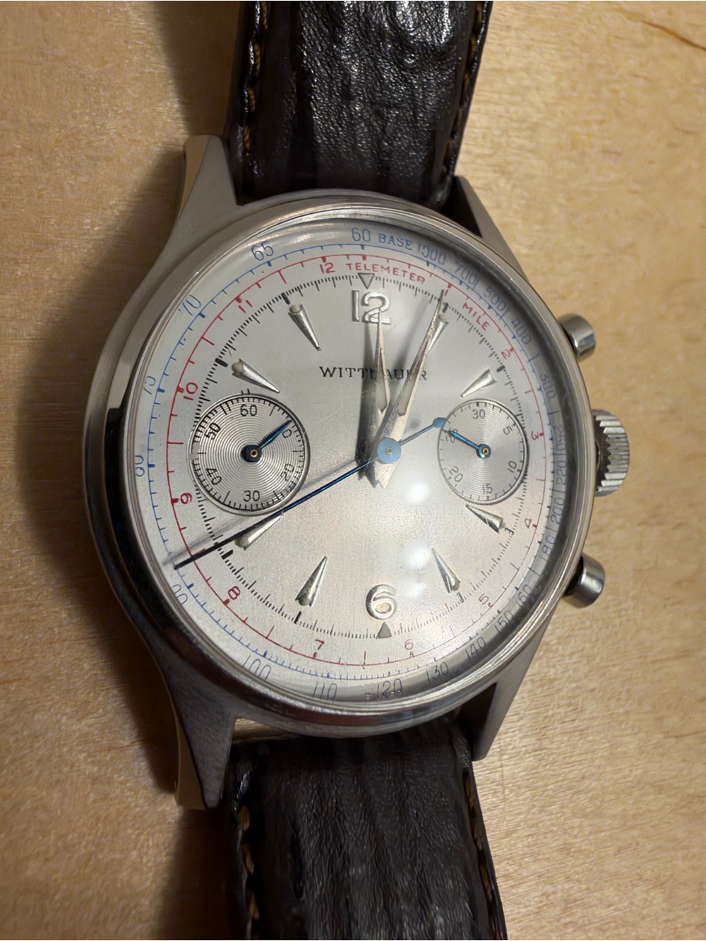 Vintage 1960s Wittnauer Professional Chronograph Ref 3256 Cal 14W Venus 188 Swis